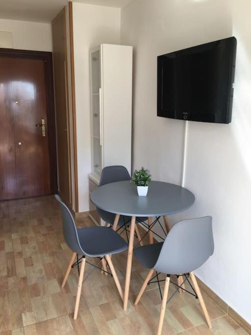Estudio Con Vista Al Mar A 200 Mts De La Playa Benalmádena Exteriör bild